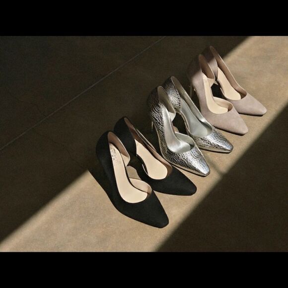 Vince Camuto Shoes - Vince Camuto Favia Black Pumps